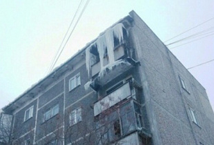 В центре Екатеринбурга от сосульки пострадала пенсионерка