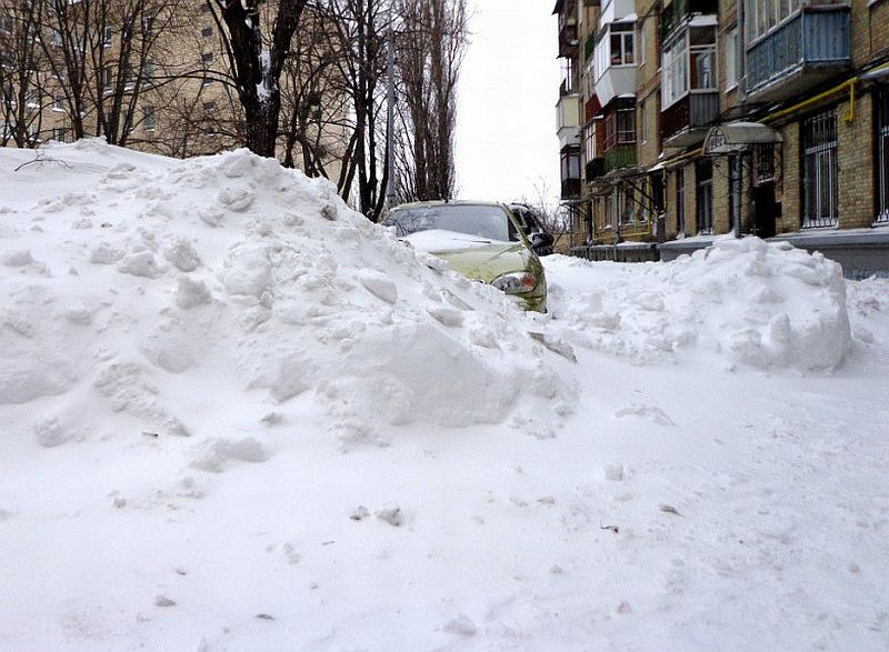 Управляющие компании Ставрополя наказали за снег и сосульки