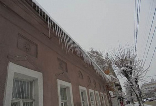 Административно-техническая инспекция Сызрани контролирует очистку крыш