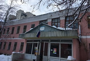 Воронежцы жалуются на сосульки на крыше детского сада